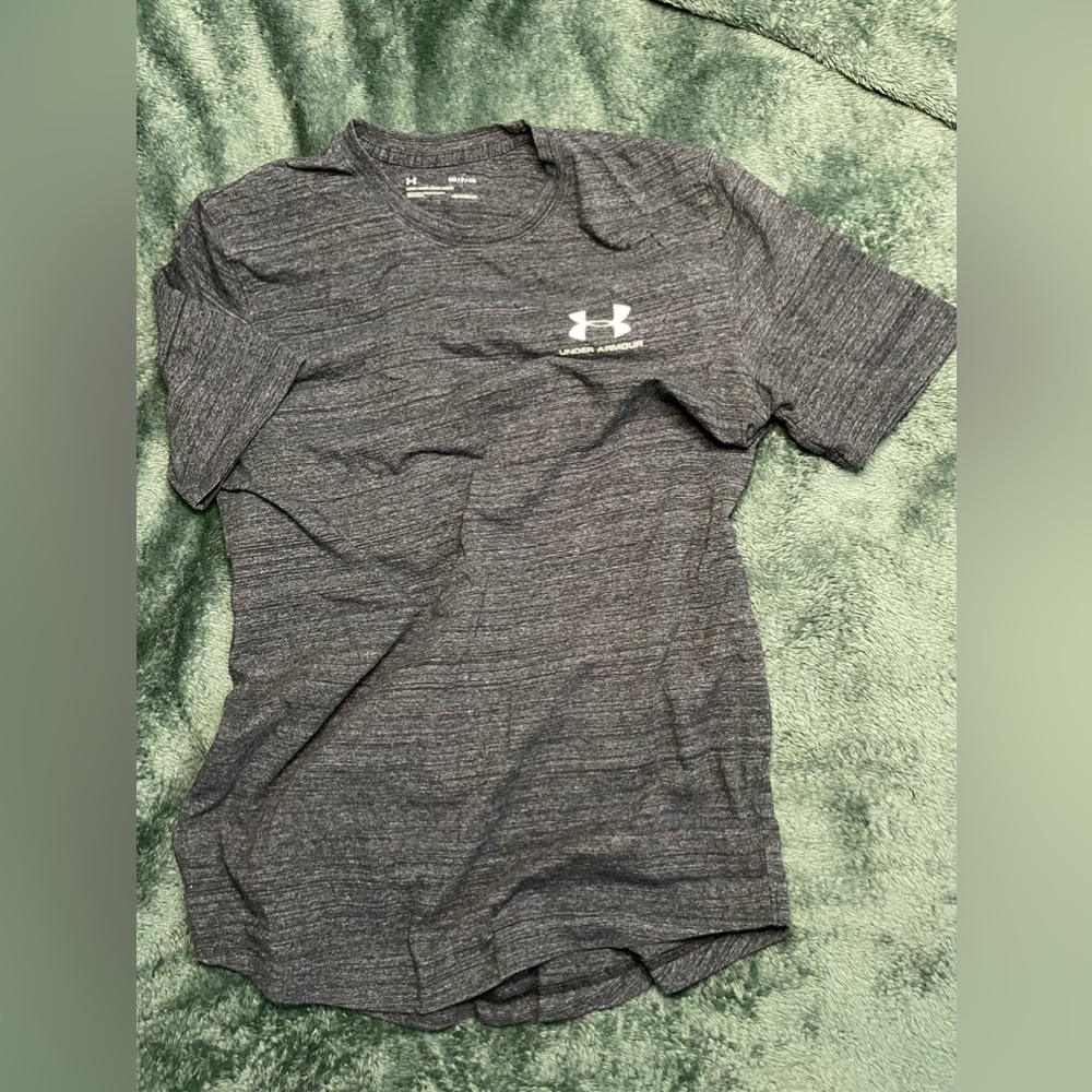 Under Armour T-Shirt Tee - Gray, Medium